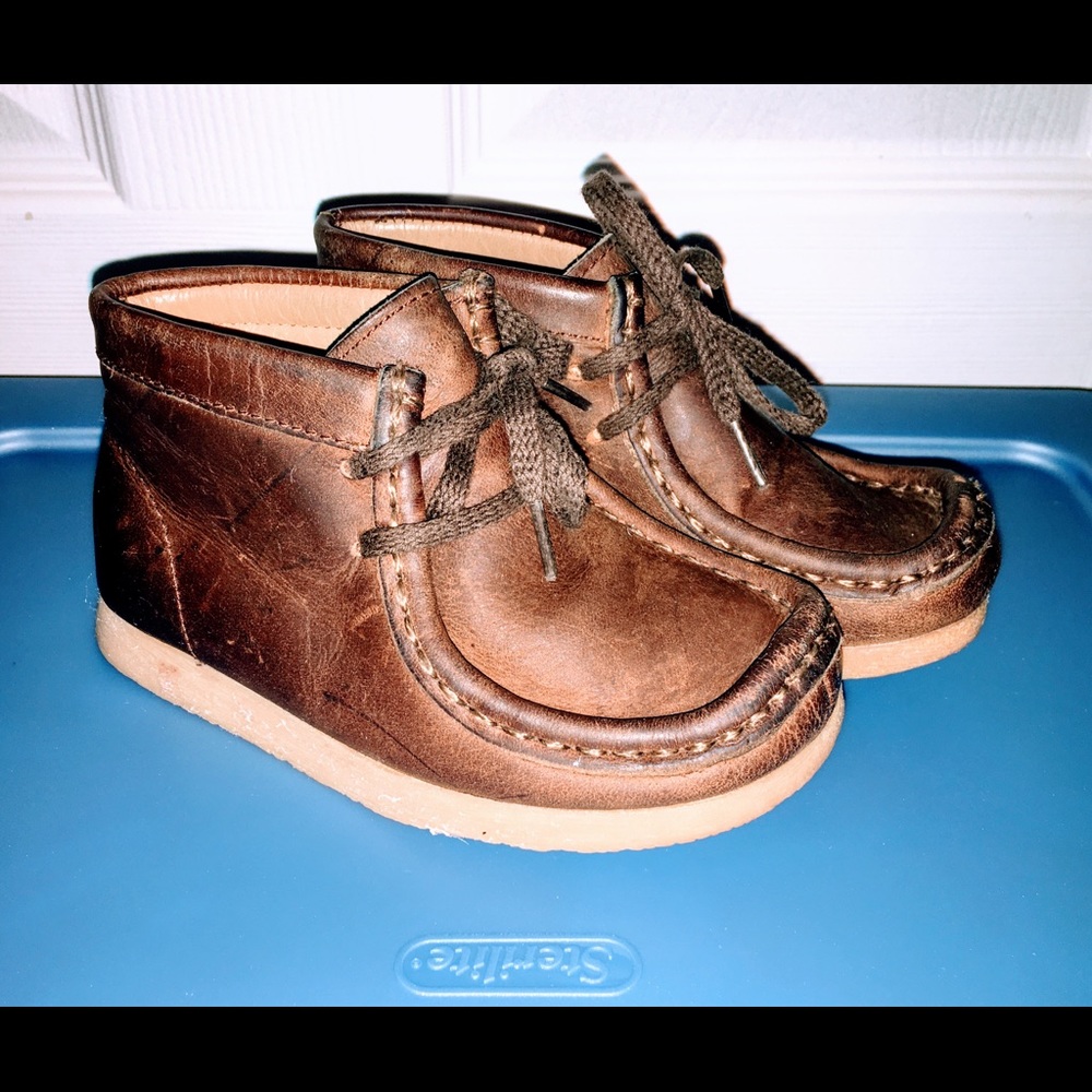 toddler boys leather Clark’s Originals 8W